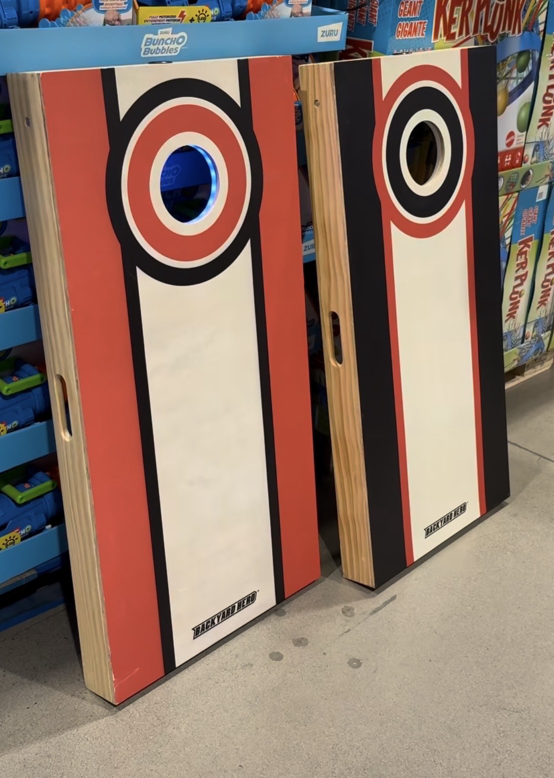 cornhole game