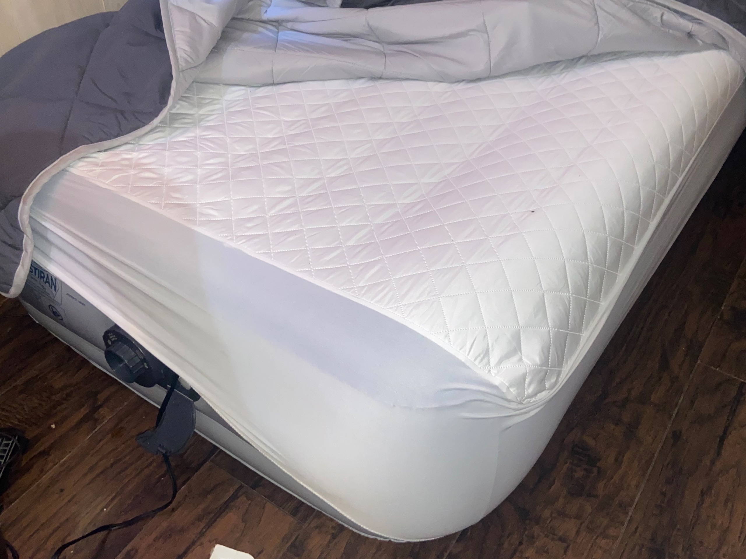 twin size blowup mattress
