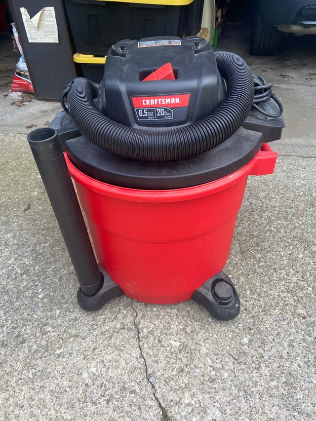 Craftsman 6.5 HP 20-Gallon Wet/Dry Vac