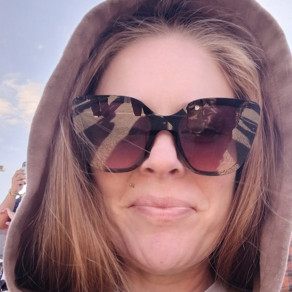 katie apple