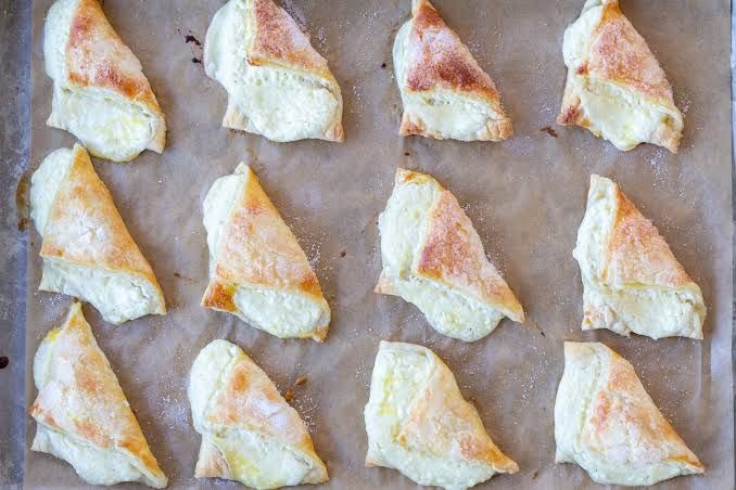 Fluffy Cheese Bourekas