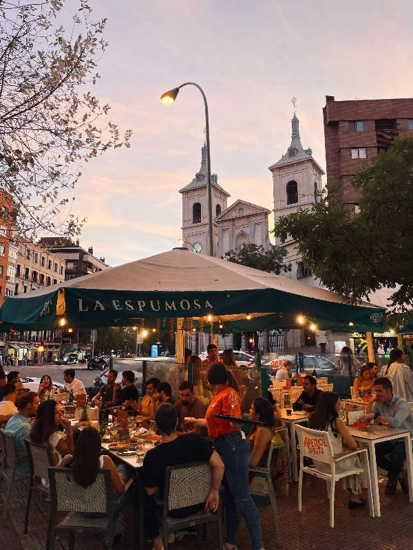 Imagen 2 de La Espumosa - Restaurante en Chamberí Imagen 2 del restaurante