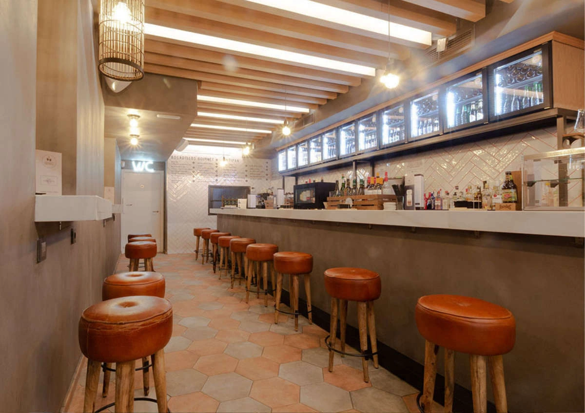 Imagen 8 de Brindis Bar - Restaurante en Barrio Salamanca Imagen 8 del restaurante