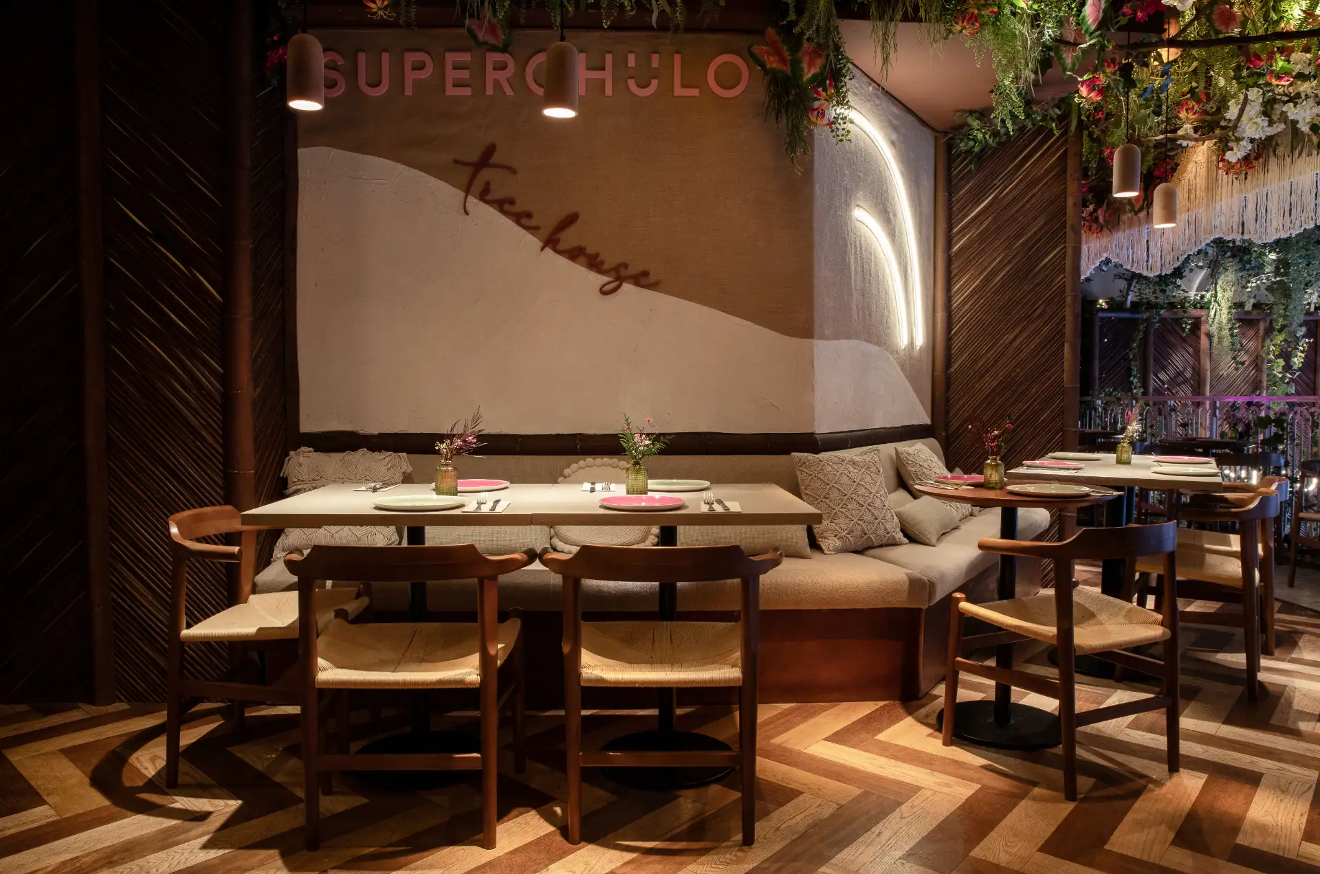 Imagen 3 de The TreeHouse by Superchulo, Gran Via 55 - Restaurante en Otras Zonas Imagen 3 del restaurante