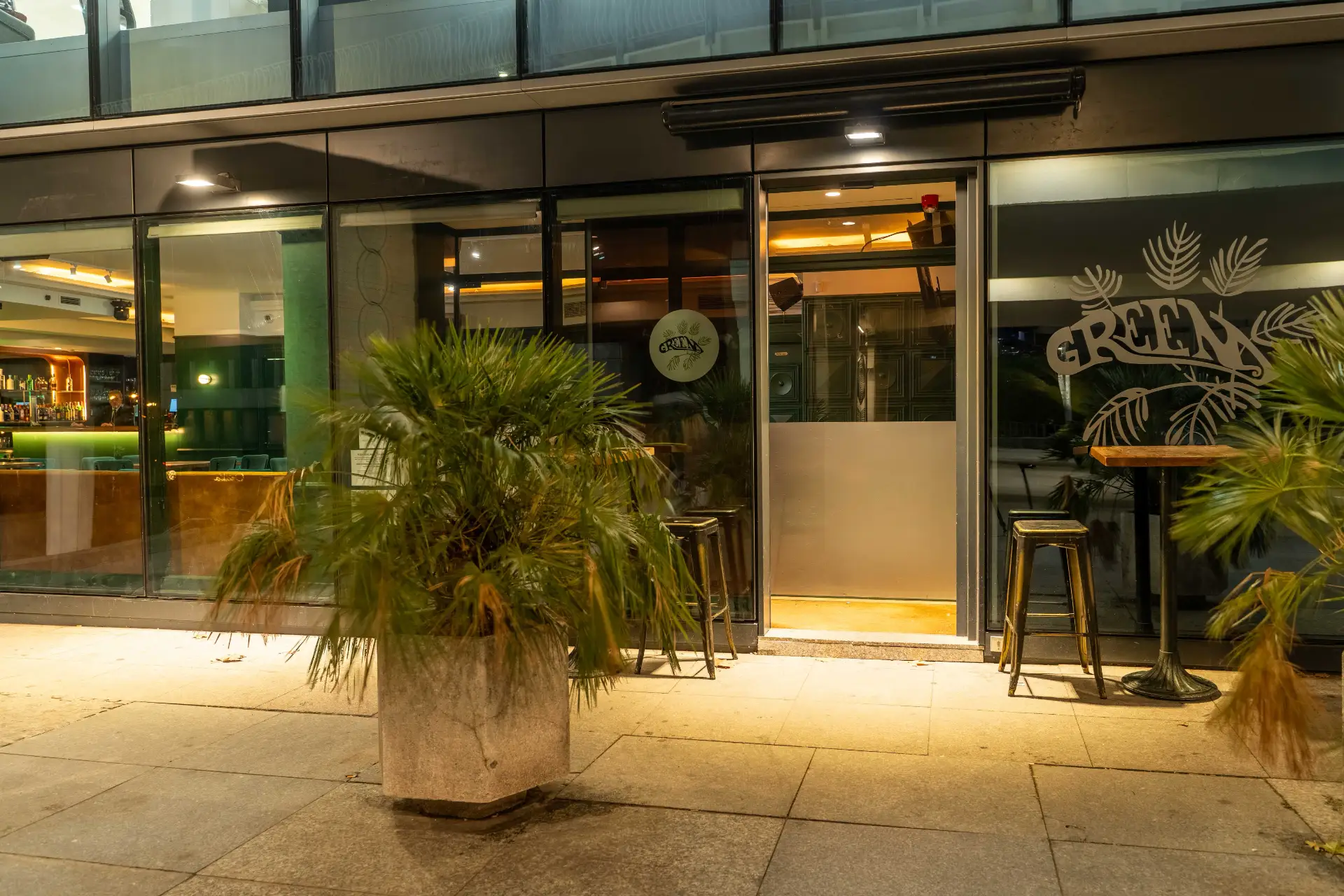 Imagen 3 de Green 2.0 - Restaurante en Azca/Bernabeu Imagen 3 del restaurante