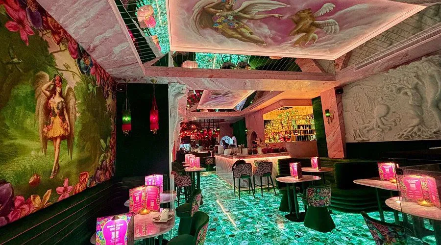 Imagen principal de Chic by Rosi La Loca en Madrid para planes de grupo