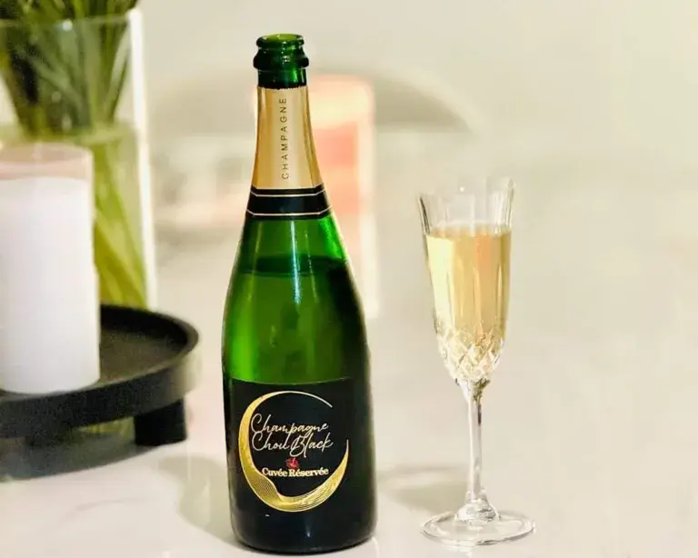 Champagne Chou Black : L'Élégance Champenoise à l'Âme Haïtienne