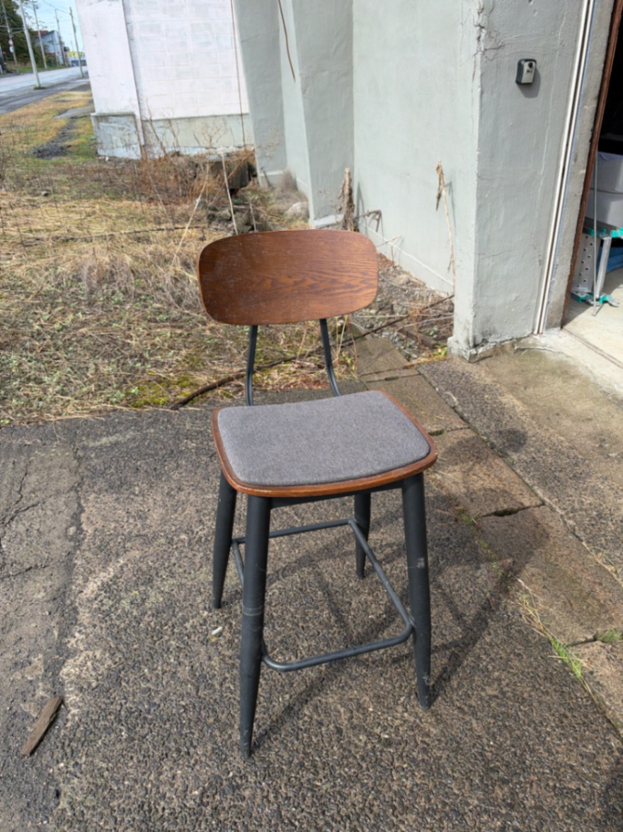 Metal & Wood Stool