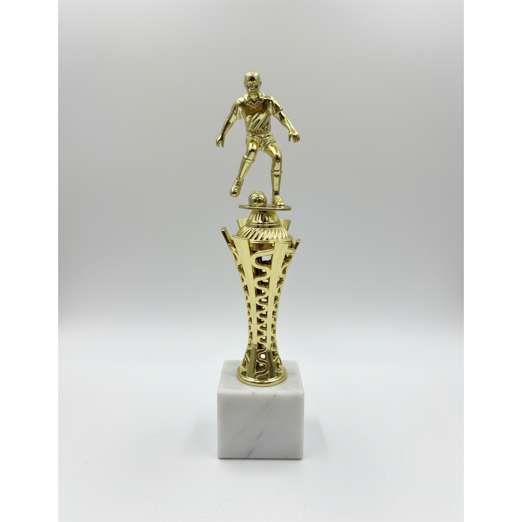 גביע כדורגל יוקרתי: שיש וזהב