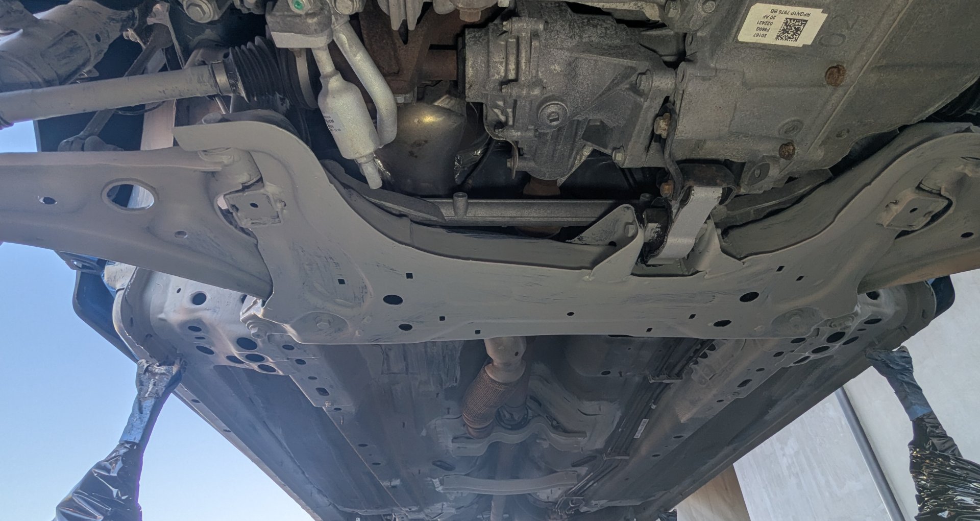 zawieszenie zabezpieczone podkładem epoksydowym