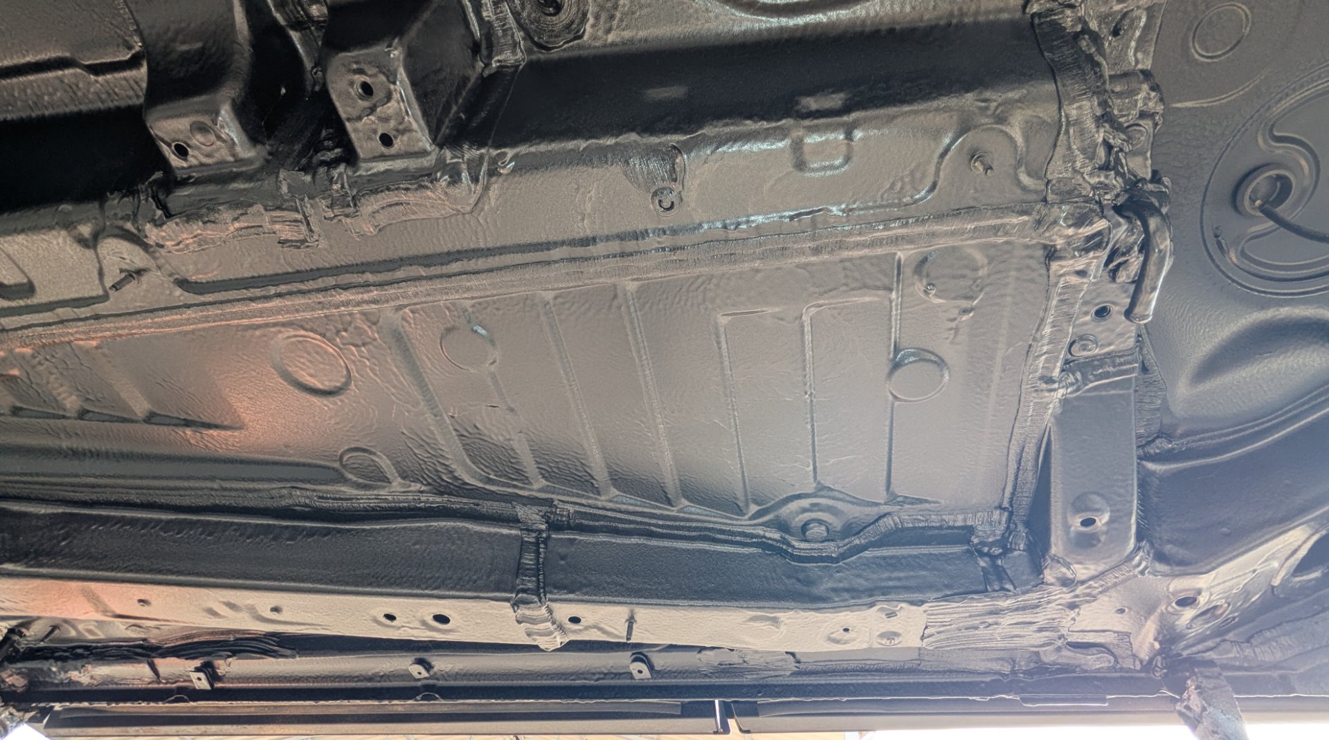 płyta podłogowa zabezpieczona antykorozyjnie