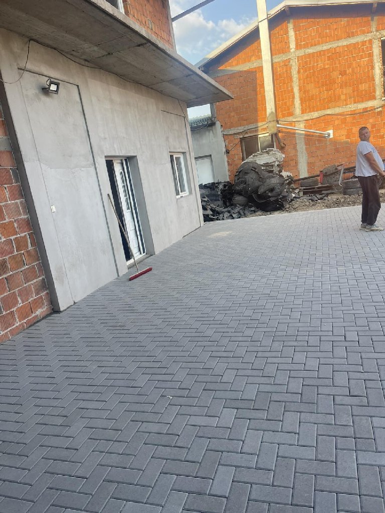 Bravarija ,,metalurgija,behaton postavka - 3