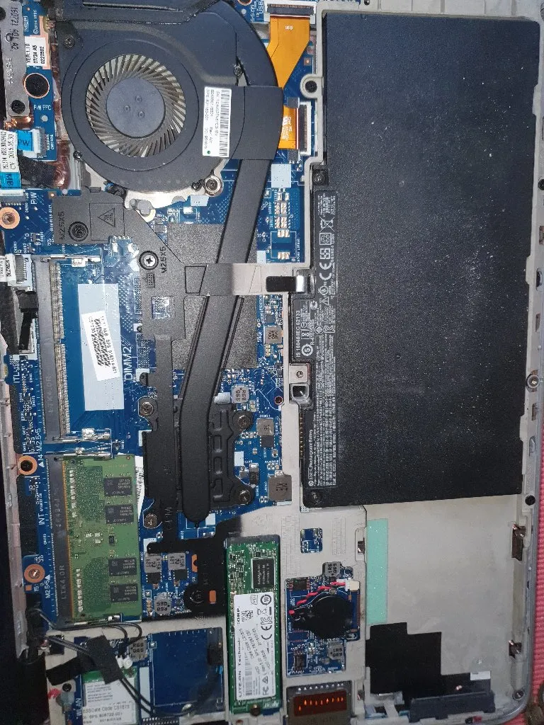 Laptop popravka -prodaja -delovi - 4