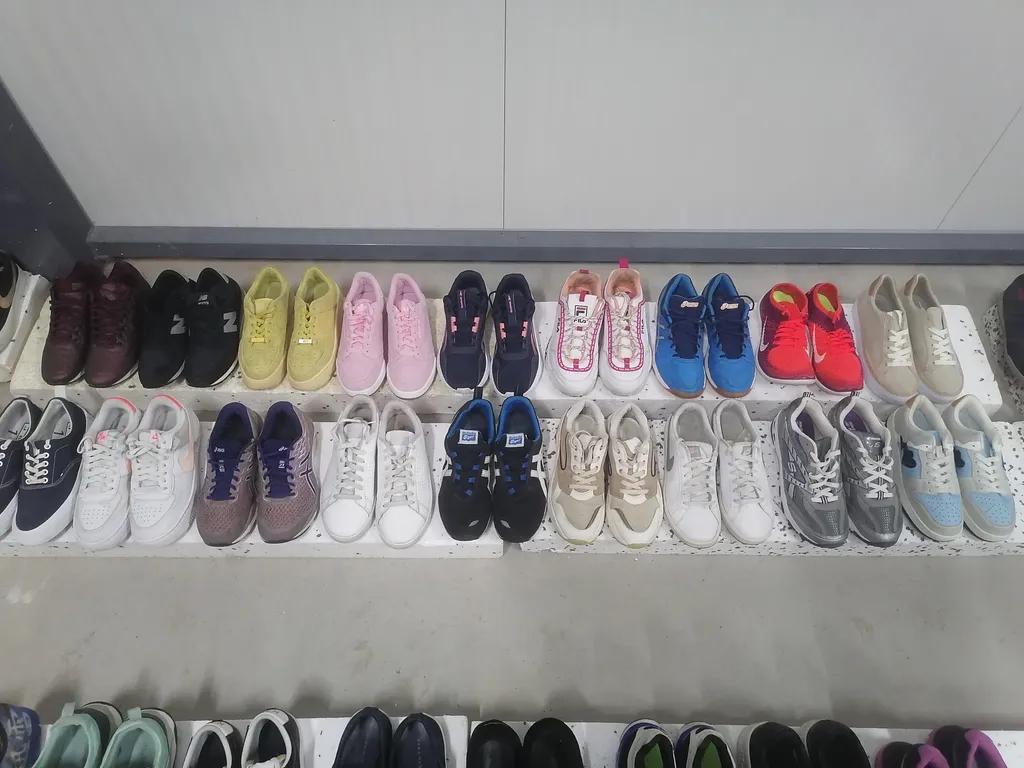 Prodaja polovne robe - 1