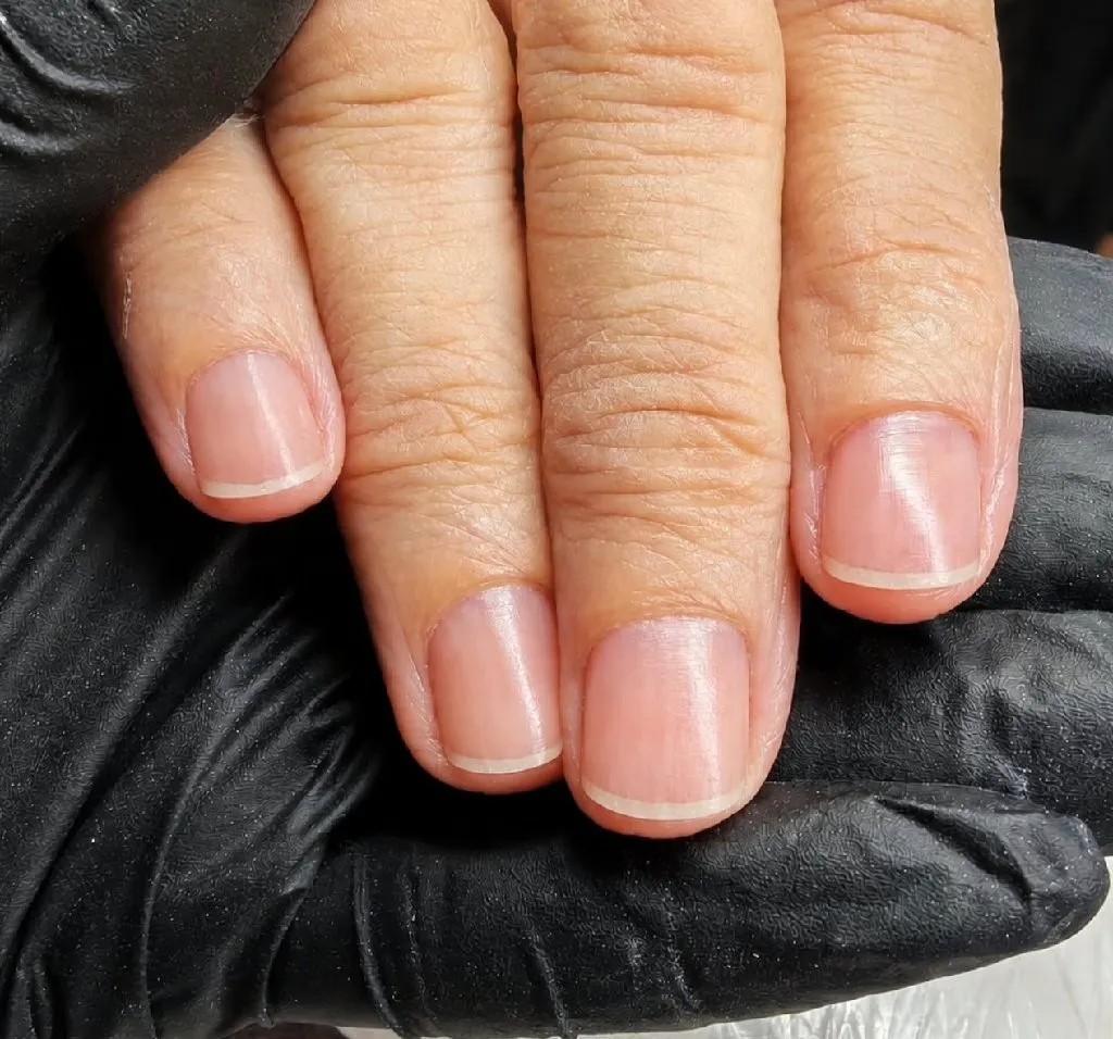 Julianna nails and makeup - 4