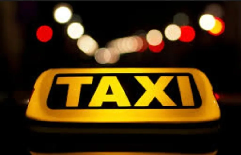 Usluge prevoza taxi i dostava paketa