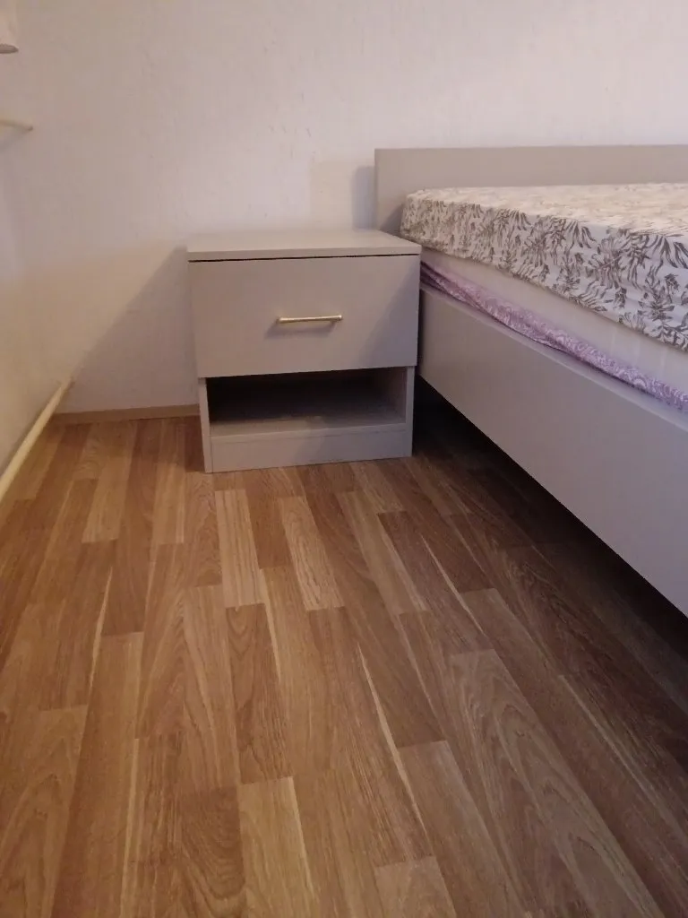 Nameštaj po meri pvc stolarija  sobna vrata - 4