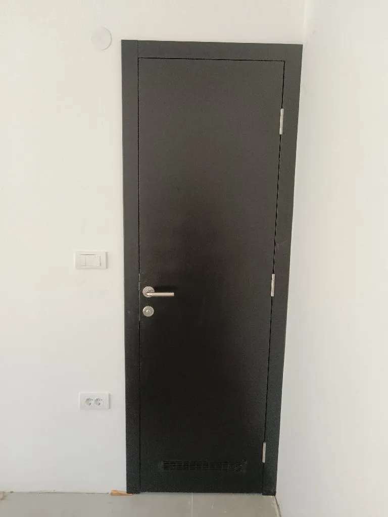 Nameštaj po meri pvc stolarija  sobna vrata - 3