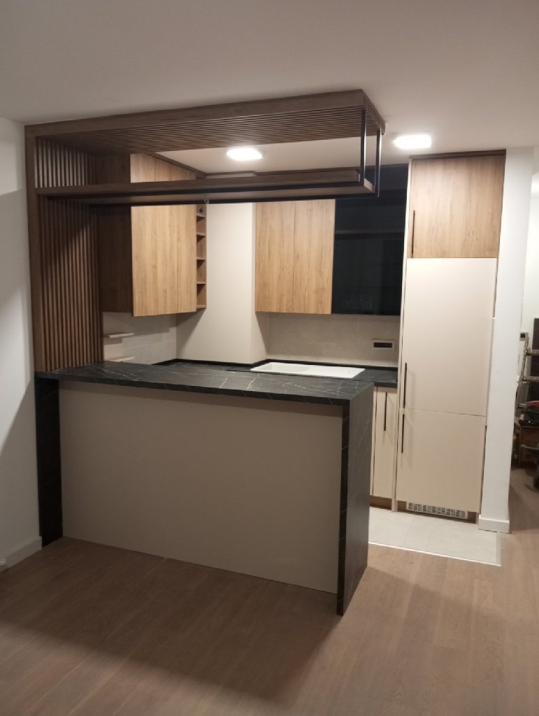 Stolar drvoprerađivač - 4