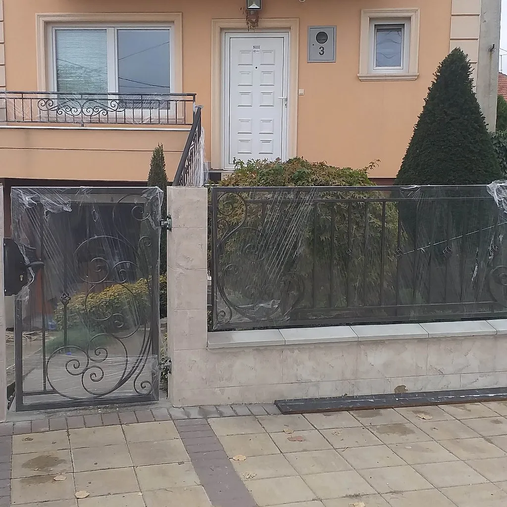Df kovano gvožđe - 1