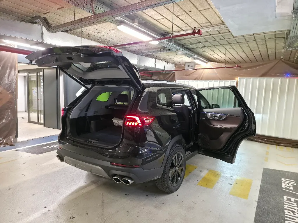 SAFE RIDE SERVICE - 1