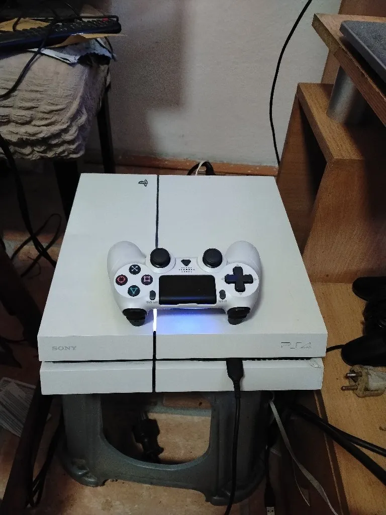 Servis Sony playstation - 4