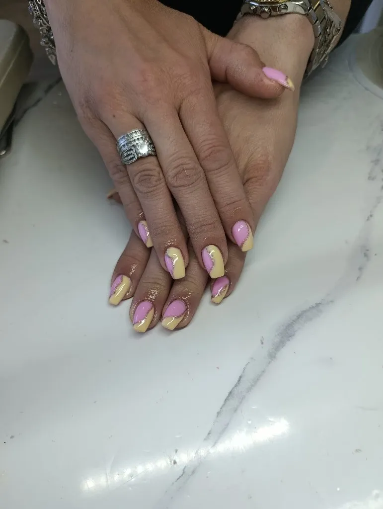 Hair Play Nails Studio Frizersko-kozmeticki studio - 8