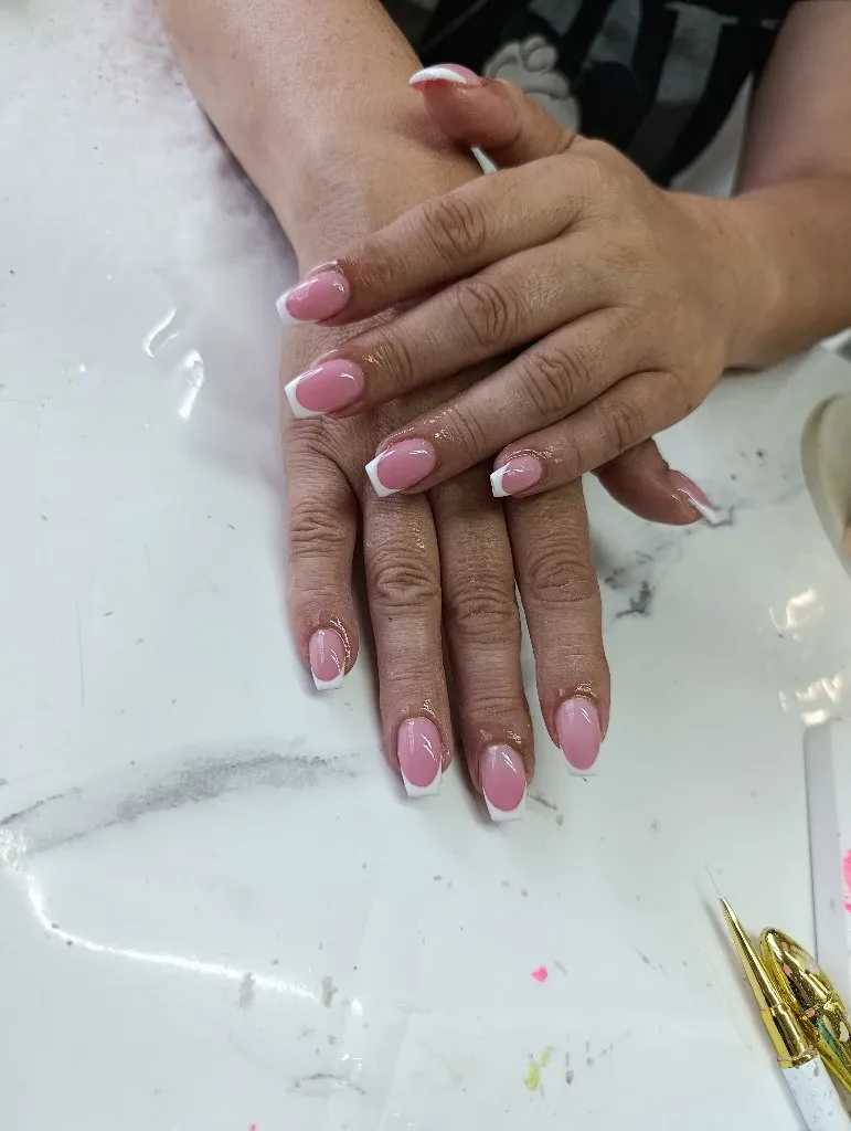 Hair Play Nails Studio Frizersko-kozmeticki studio - 3