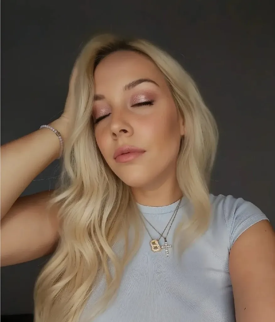 tamaraciric makeup