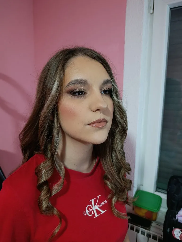 Milena makeup lab - 1
