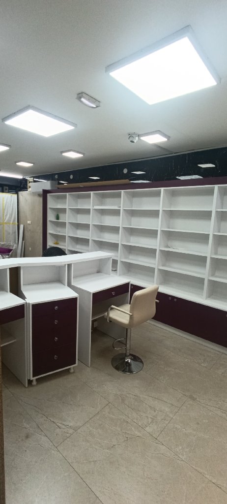 Plocasti namestaj po meri - 5