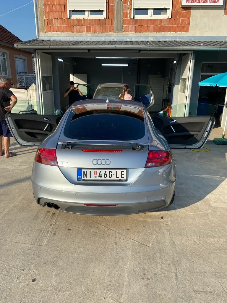Autoperionica i vulkanizerska Stankovic - 5