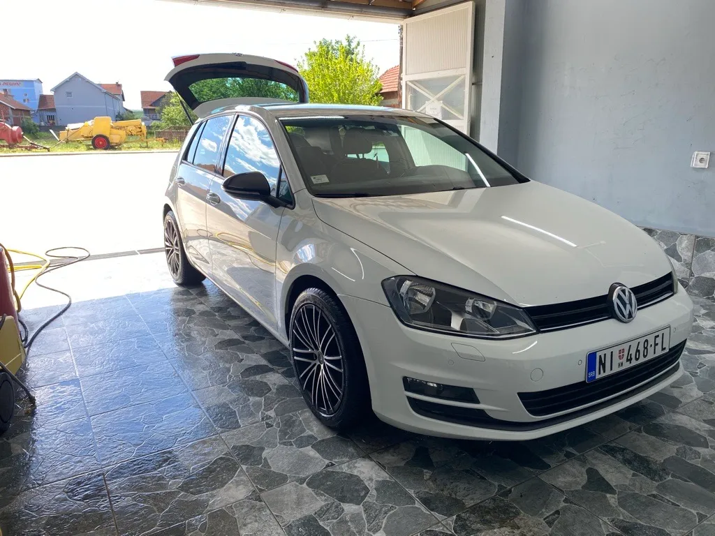 Autoperionica i vulkanizerska Stankovic - 1