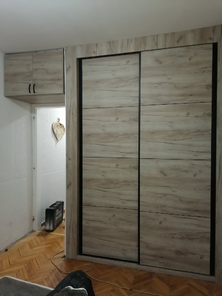 Proizvodnja namestaja od drveta iverice i tapacitani namestaj. - 4