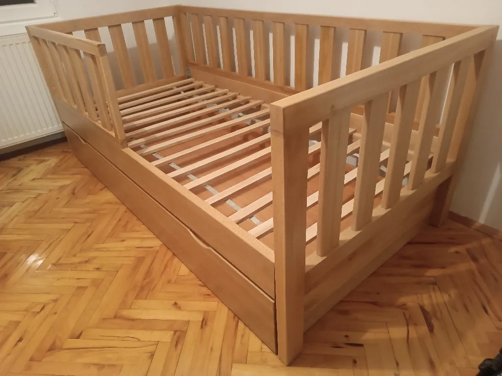 Proizvodnja namestaja od drveta iverice i tapacitani namestaj. - 3