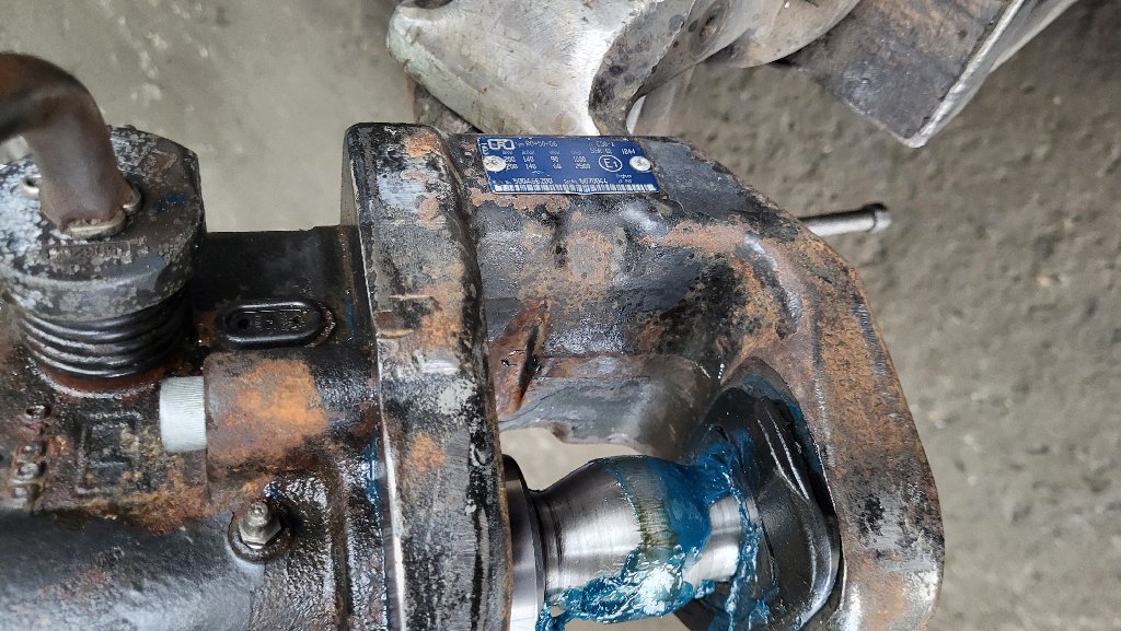 Vučnici (puferi) - 4