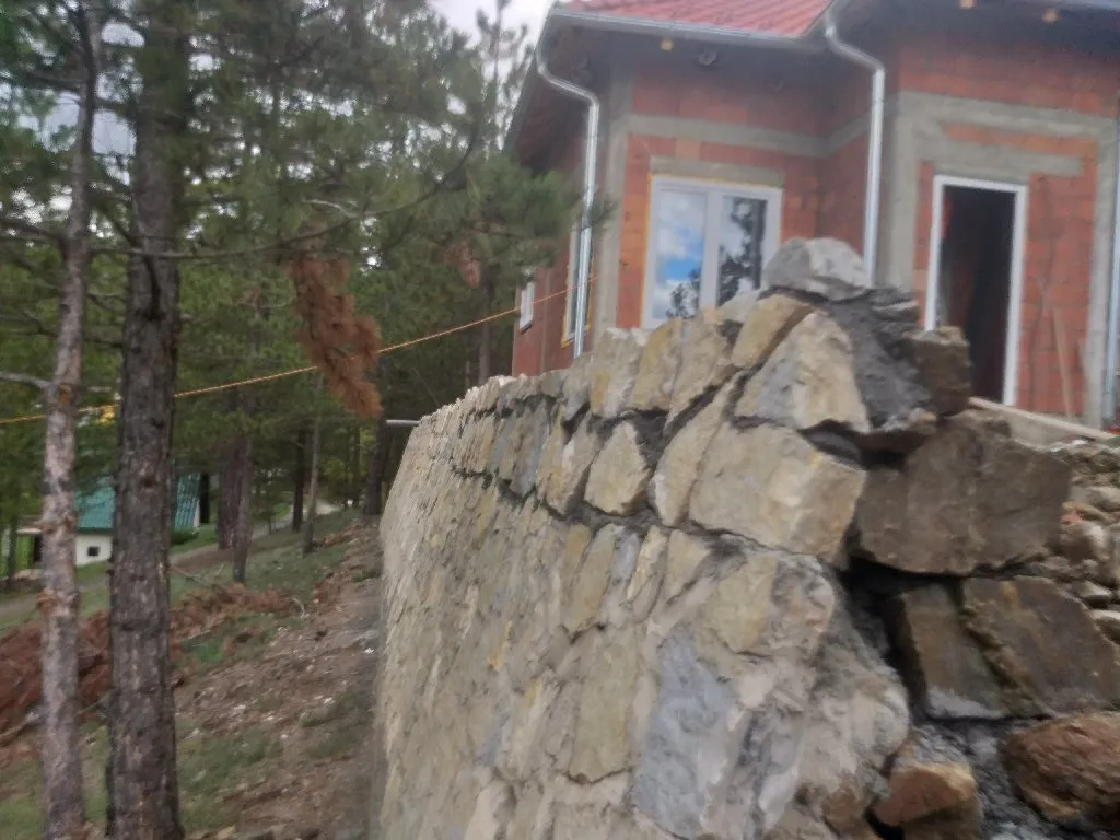 GRUBI I ZAVRŠNI RADOVI U GRAĐEVINI - 6
