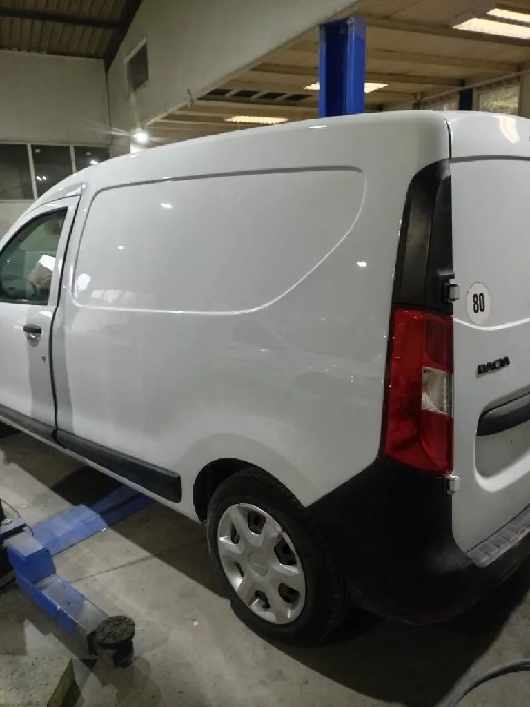 Auto Limarija i Farbanje - 1