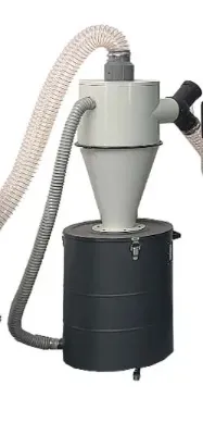 Cyclone separator for sandblasting cabinets