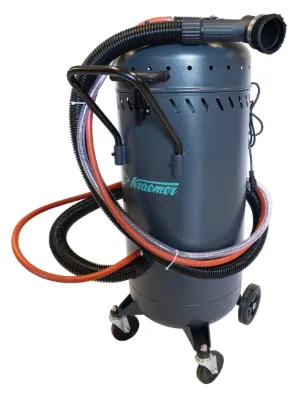 Sandblaster with recycling