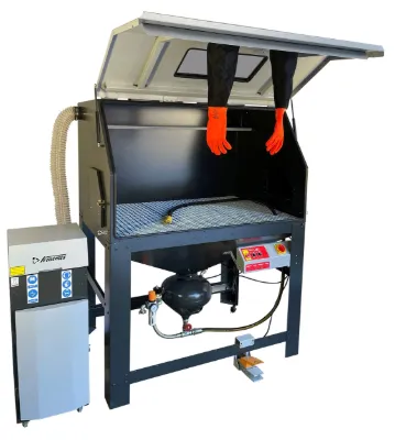Sandblasting cabinet with pressure pot, 1500 l.