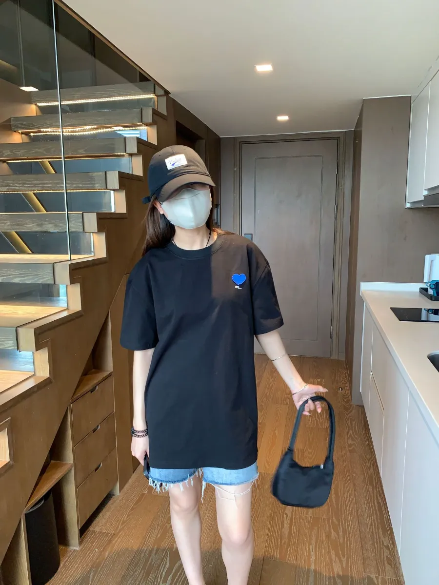 아더에러 트윈 하트 스몰 로고 티셔츠 오프 화이트 thumbnail 4