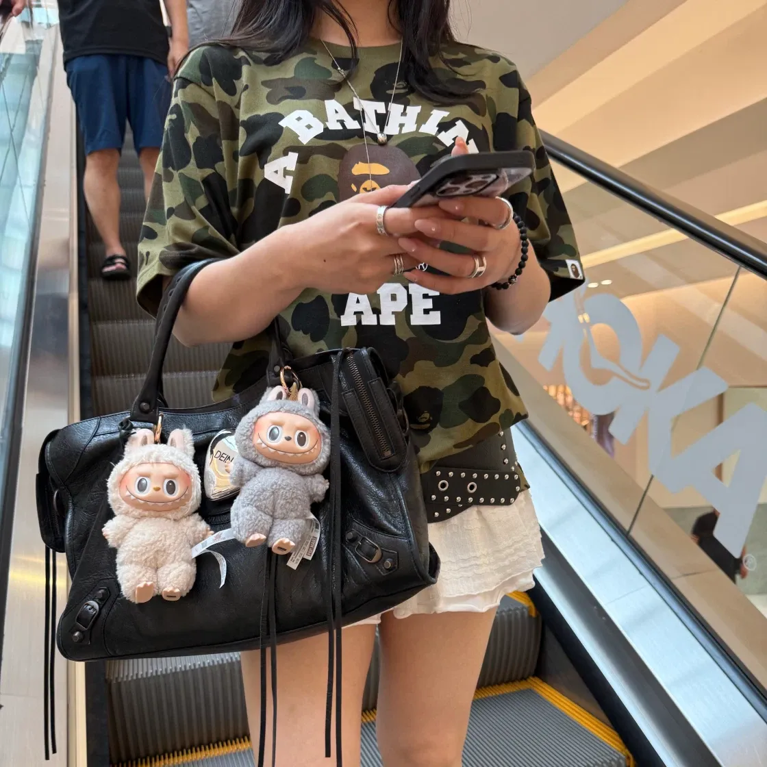 베이프 퍼스트 카모 컬리지 티셔츠 그린 thumbnail 2