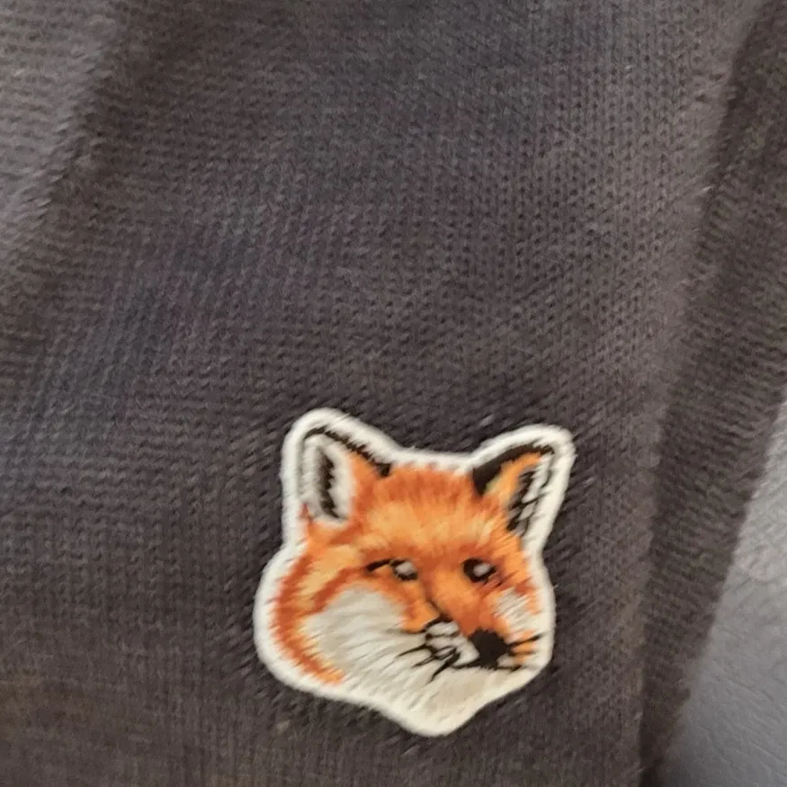 메종 키츠네 폭스 헤드 패치 클래식 가디건 앤트러사이트 멜란지 thumbnail 2