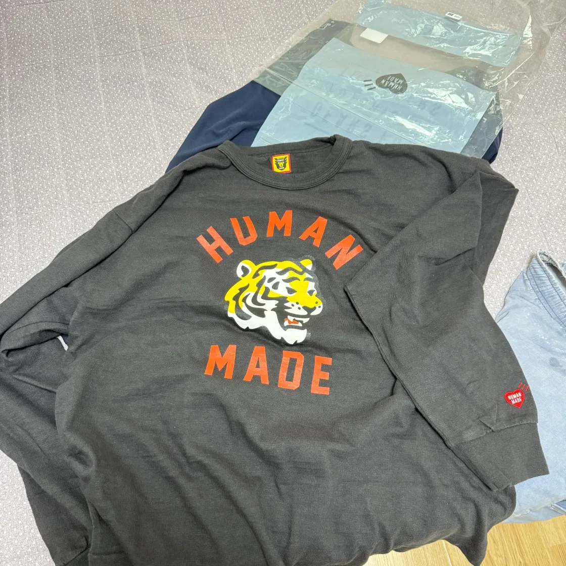 휴먼 메이드 그래픽 롱슬리브 티셔츠 블랙 thumbnail 2