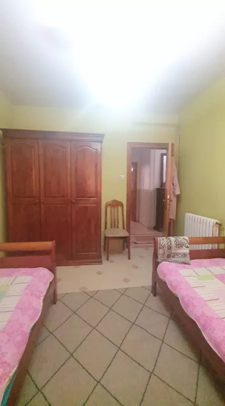 À louer Appartement - F4 5