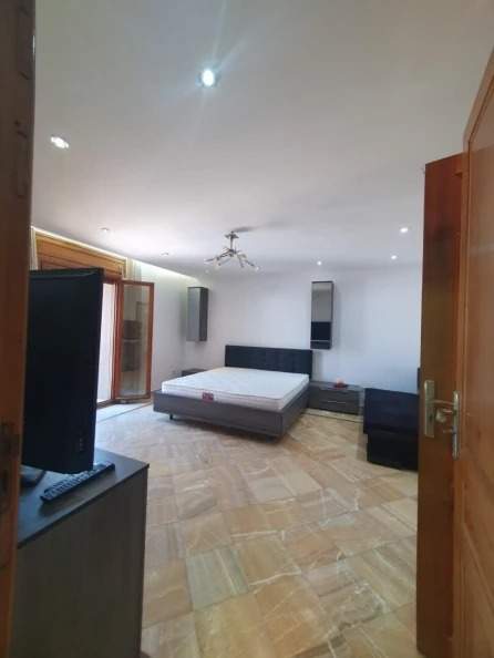 À louer Villa - F1 5