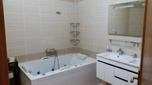 À louer Appartement - F4 3