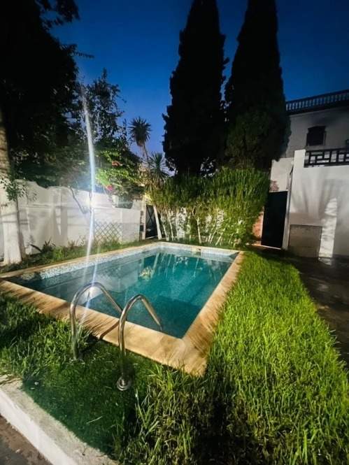 À louer Villa - F7 4