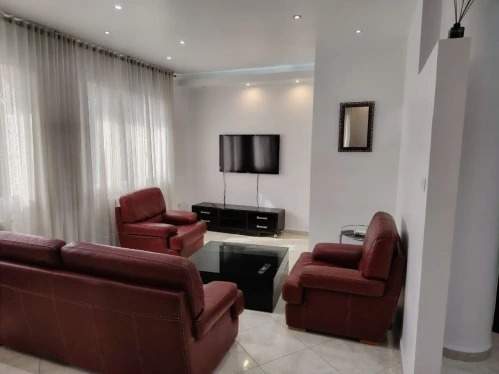 À louer Villa - F7 12